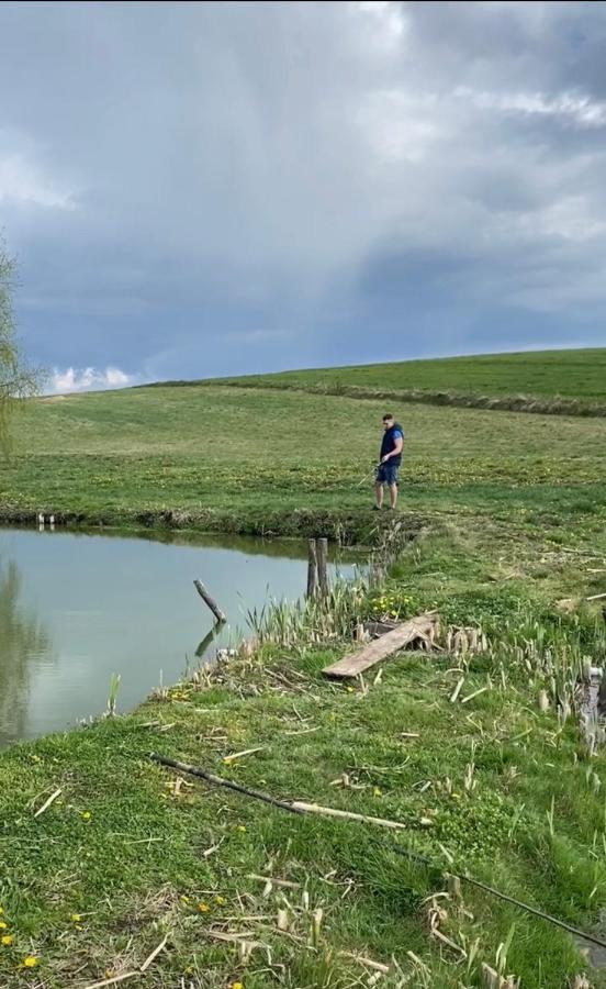 Agroturystyka Nad Jeziorem Silickim Ilinscy Silice Esterno foto